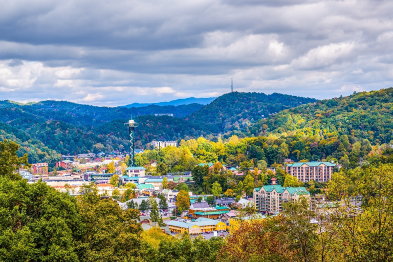 Planning a Gatlinburg Family Trip: 10 Things to Consider