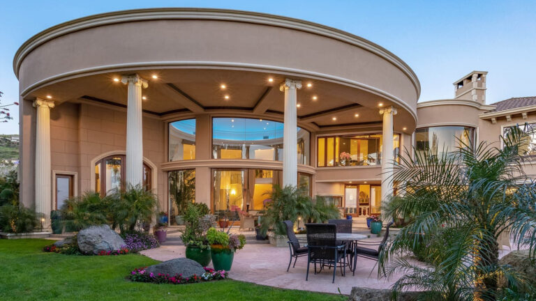 Passages Malibu Logo: A Symbol of Healing, Wellness, and Luxury